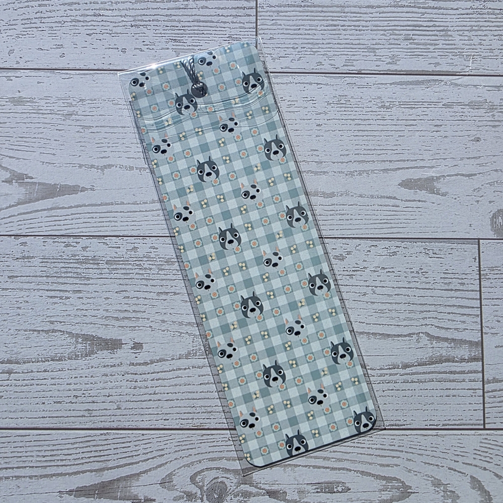 🐾 Blue Plaid Dog Metal Bookmark – Cute Gift for Pet Lovers & Bookworms